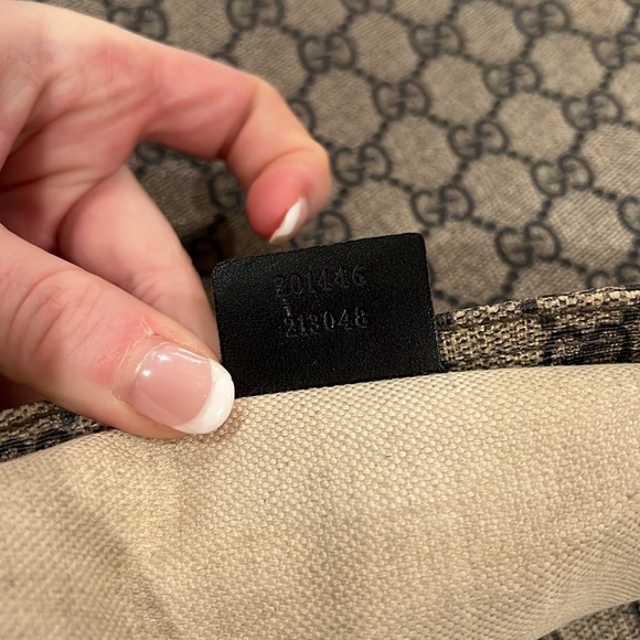 Gucci Navy Crossbody - Picture 7 of 8